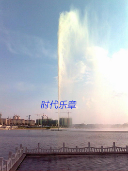 亞洲第一高噴-齊齊哈爾勞動(dòng)湖200米高噴工程